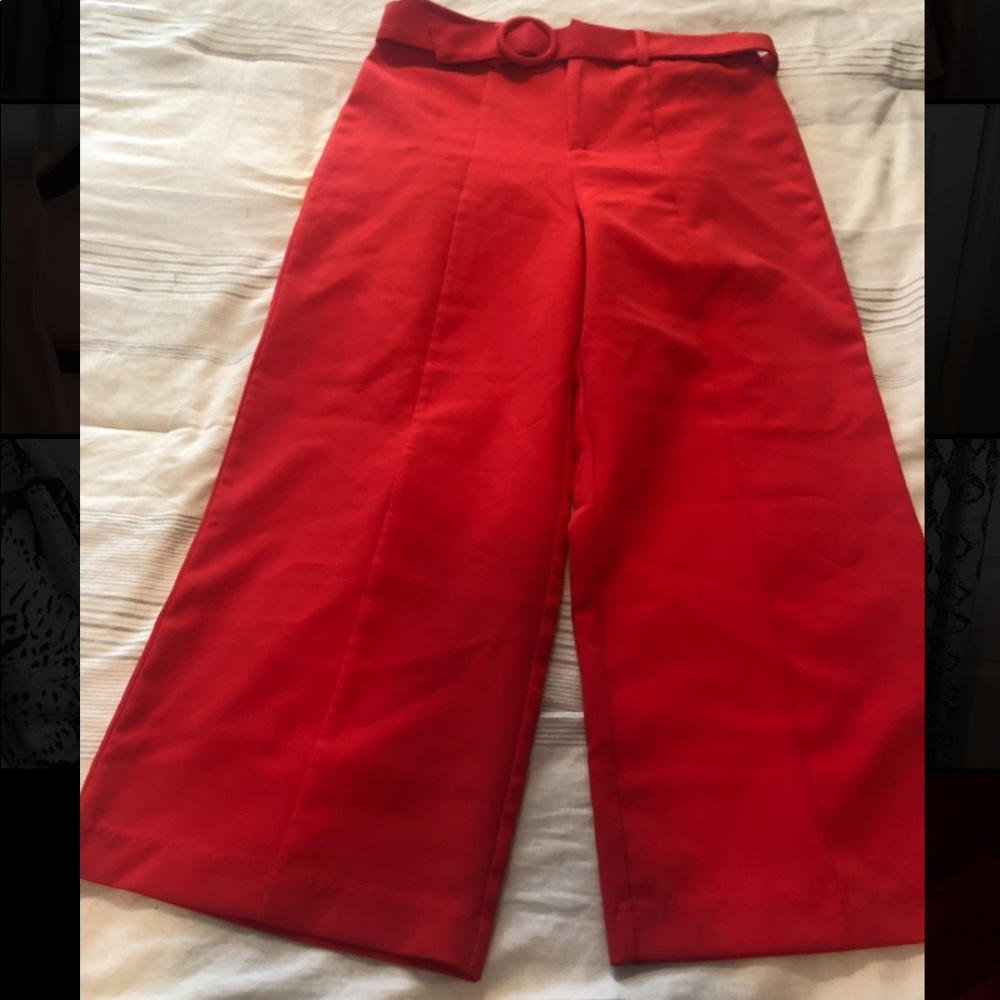 Red culotte trouser